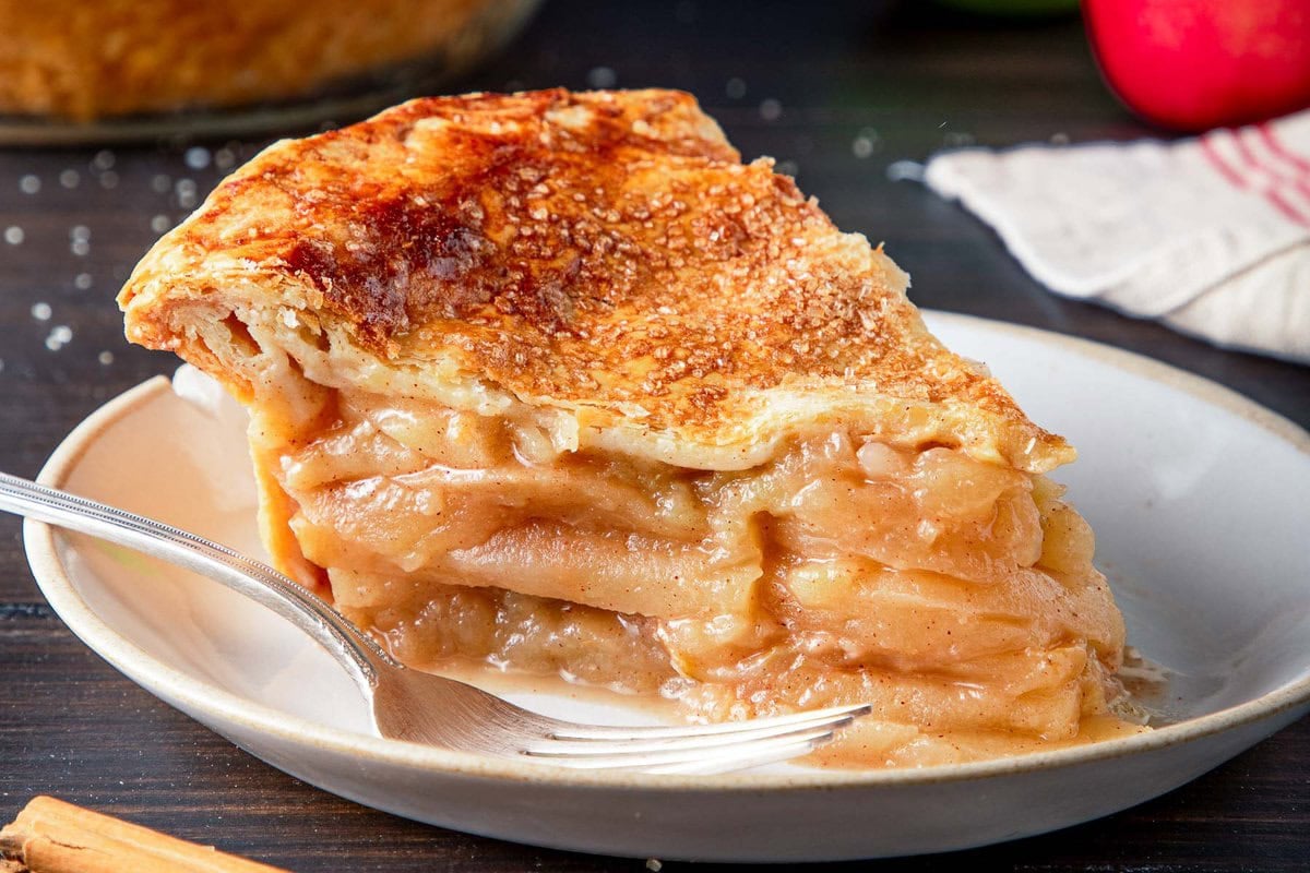 Classic Double-Crust Apple Pie Recipe | Feasting At Home