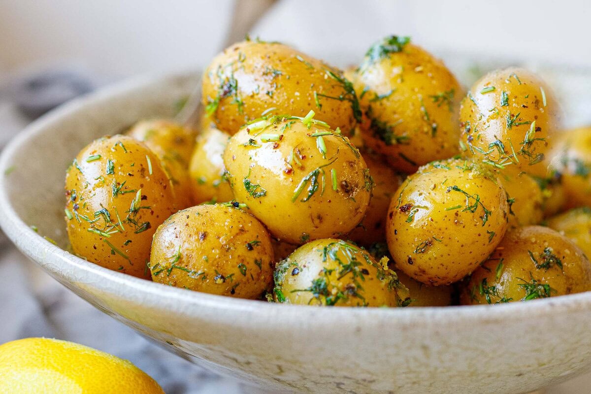 Délicieuses pommes de terre à la finlandaise bouillies