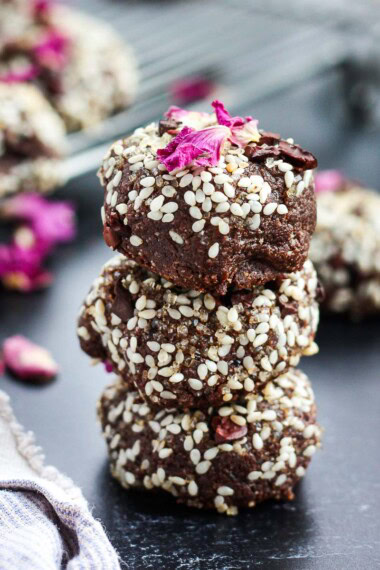 chocolate tahini cookies