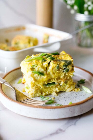This easy breakfast casserole is made with eggs, cottage cheese, melty pepper jack cheese, and green chilies — perfect for meal prep, holidays, or feeding a crowd.